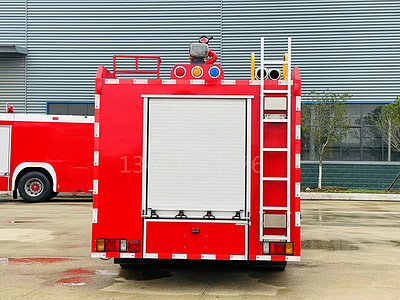 五十铃3.5吨水罐消防车图片
