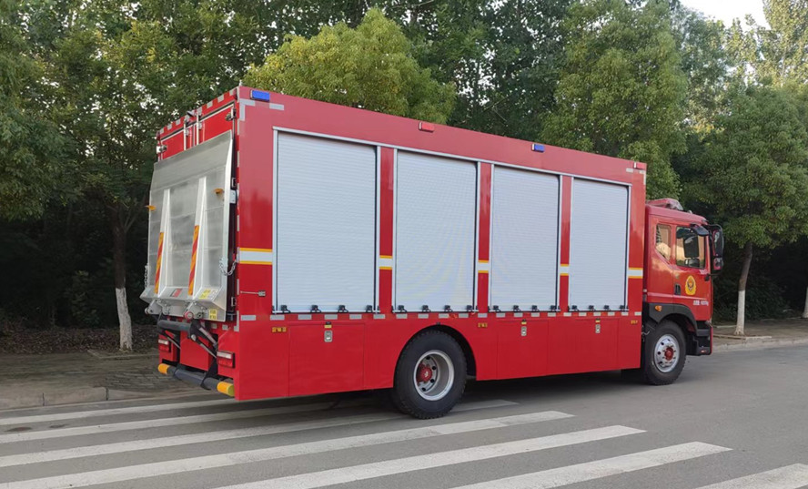 抢险救援器材消防车图片