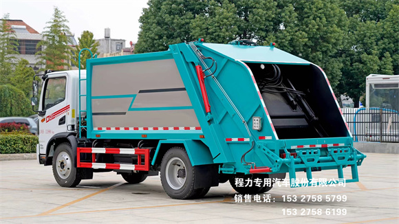 东风华神T3款9方压缩式垃圾车图片
