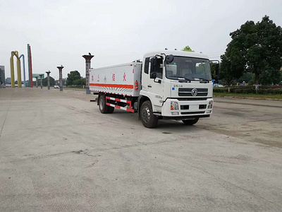 东风天锦毒性气体厢式运输车10吨6米危险品运输车图片